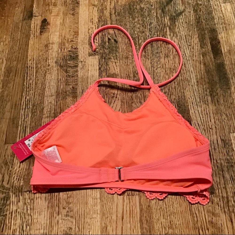 NWT Coral crochet bikini top - Picture 4 of 4